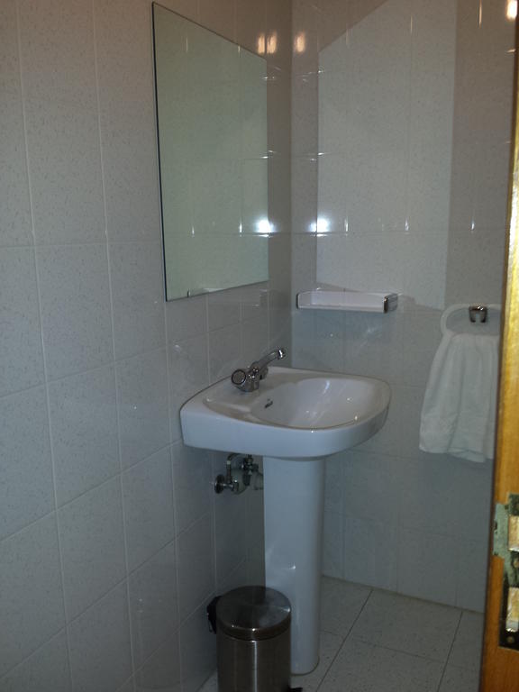 Hostal Atila Ricobayo Quarto foto
